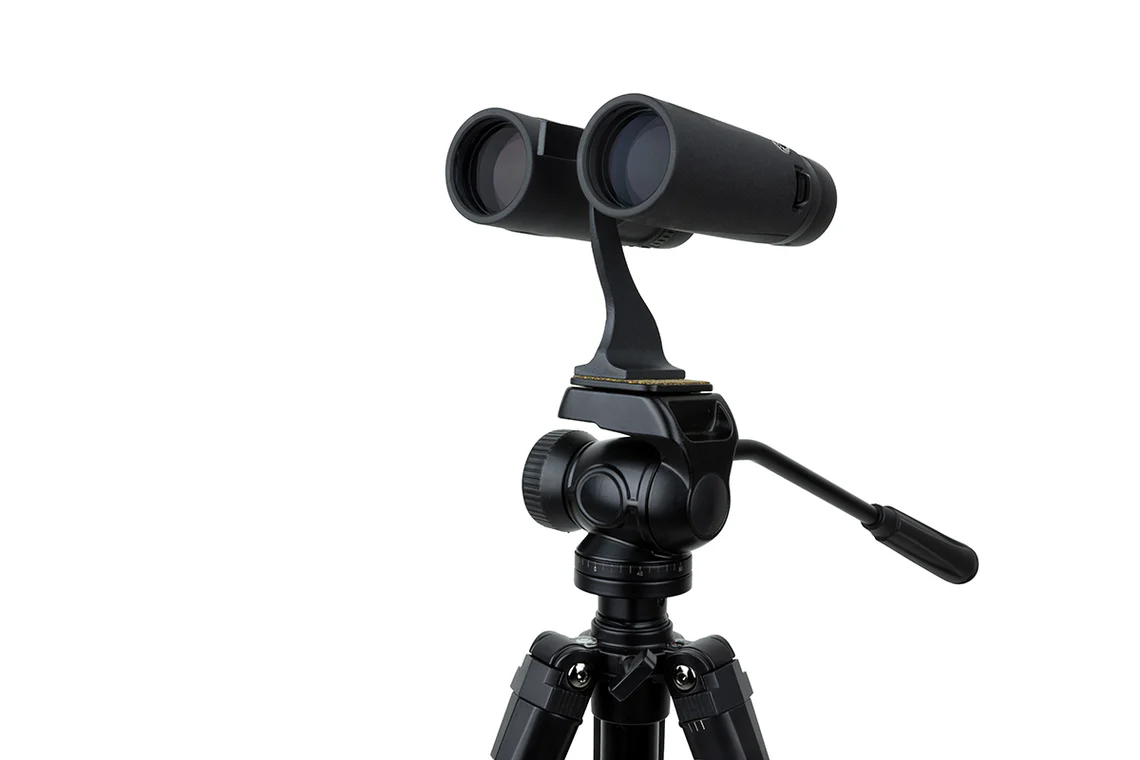 Celestron Regal ED 10x42mm Roof Binoculars